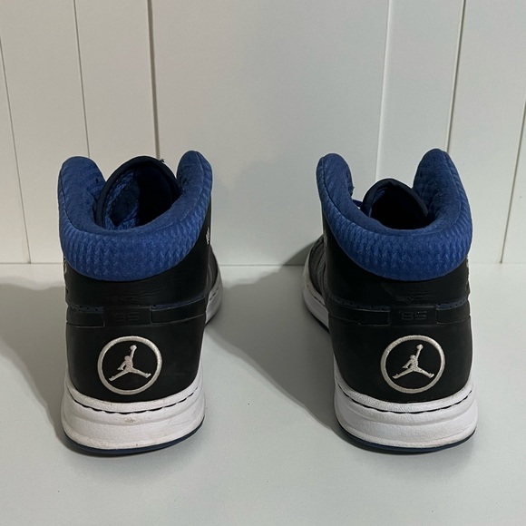 Mens Jordan Sneaker - Picture 5 of 5